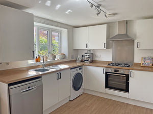 Photo 18- click for photo gallery